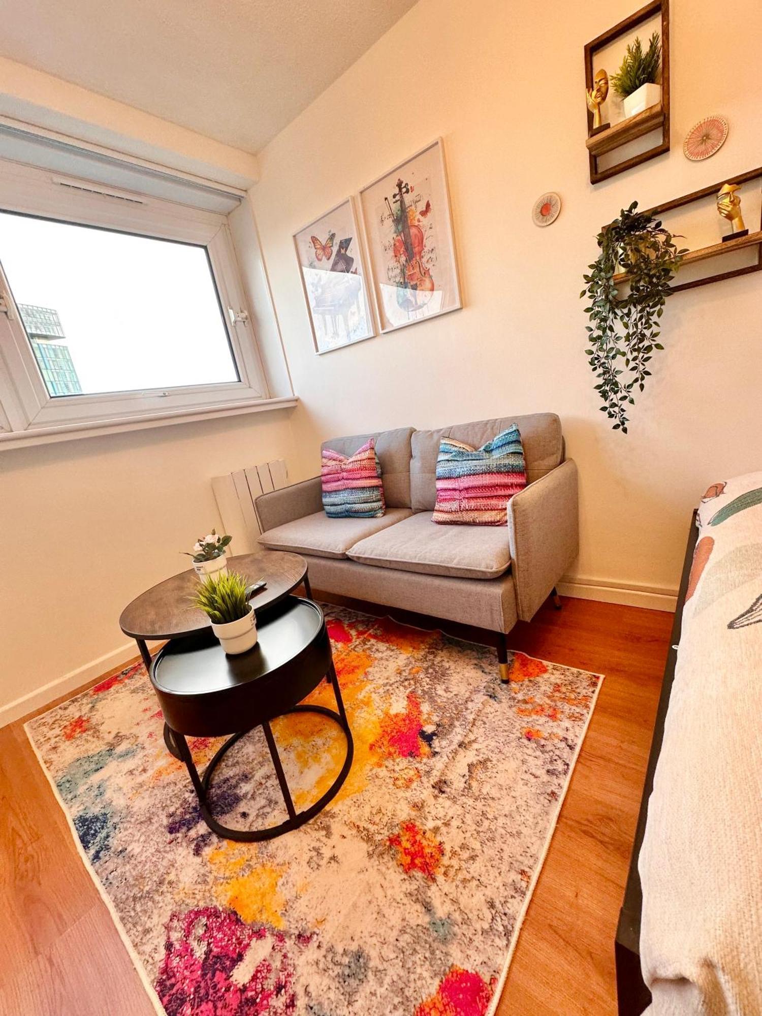 B - Newley Renovated Private Self-Contained Room In A Shared Apartment In Birmingham City Centre Zewnętrze zdjęcie
