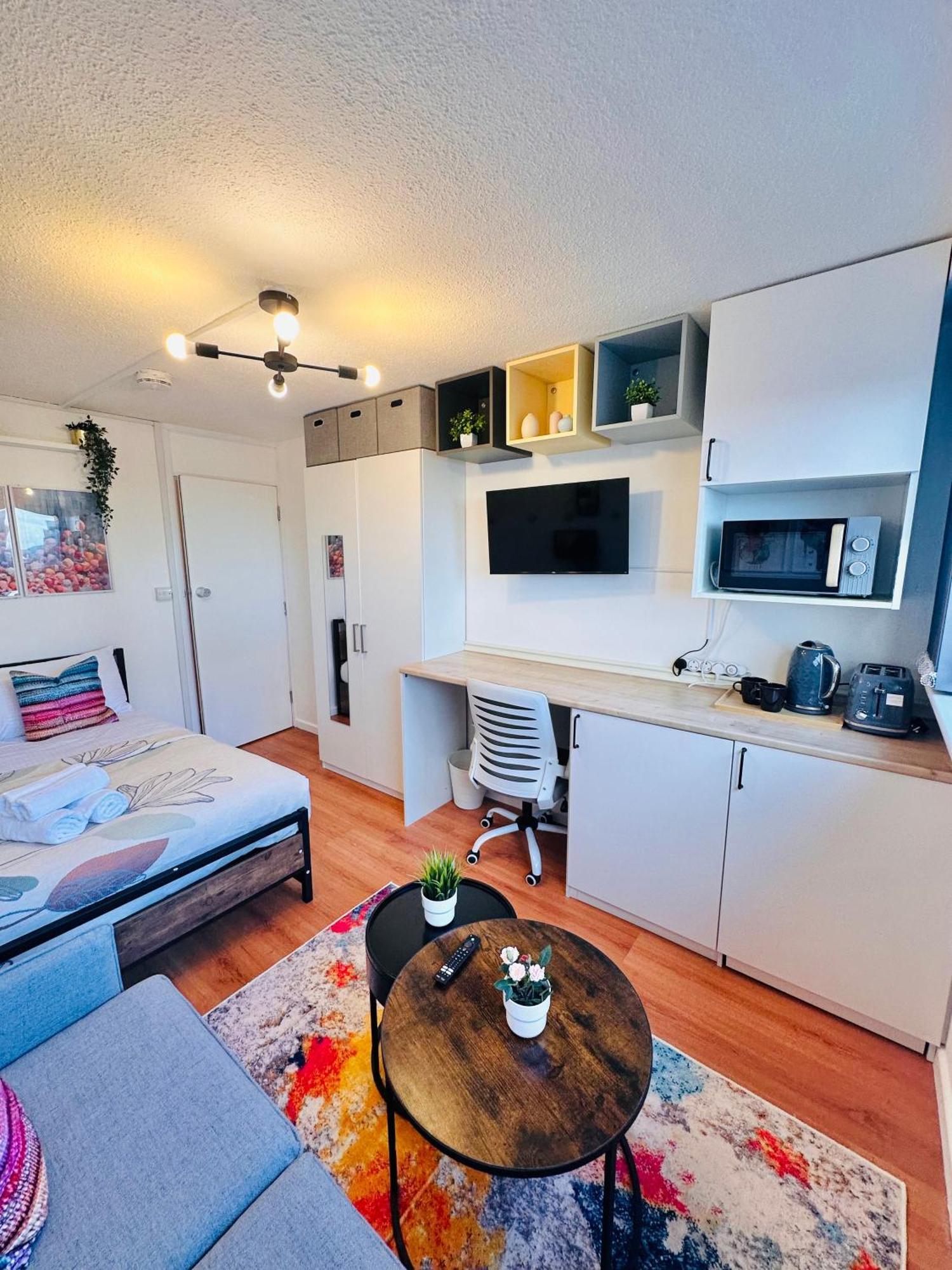B - Newley Renovated Private Self-Contained Room In A Shared Apartment In Birmingham City Centre Zewnętrze zdjęcie