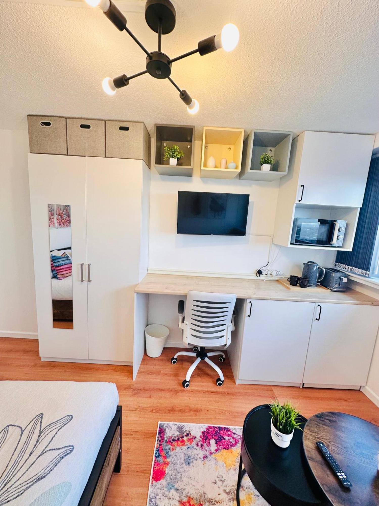 B - Newley Renovated Private Self-Contained Room In A Shared Apartment In Birmingham City Centre Zewnętrze zdjęcie